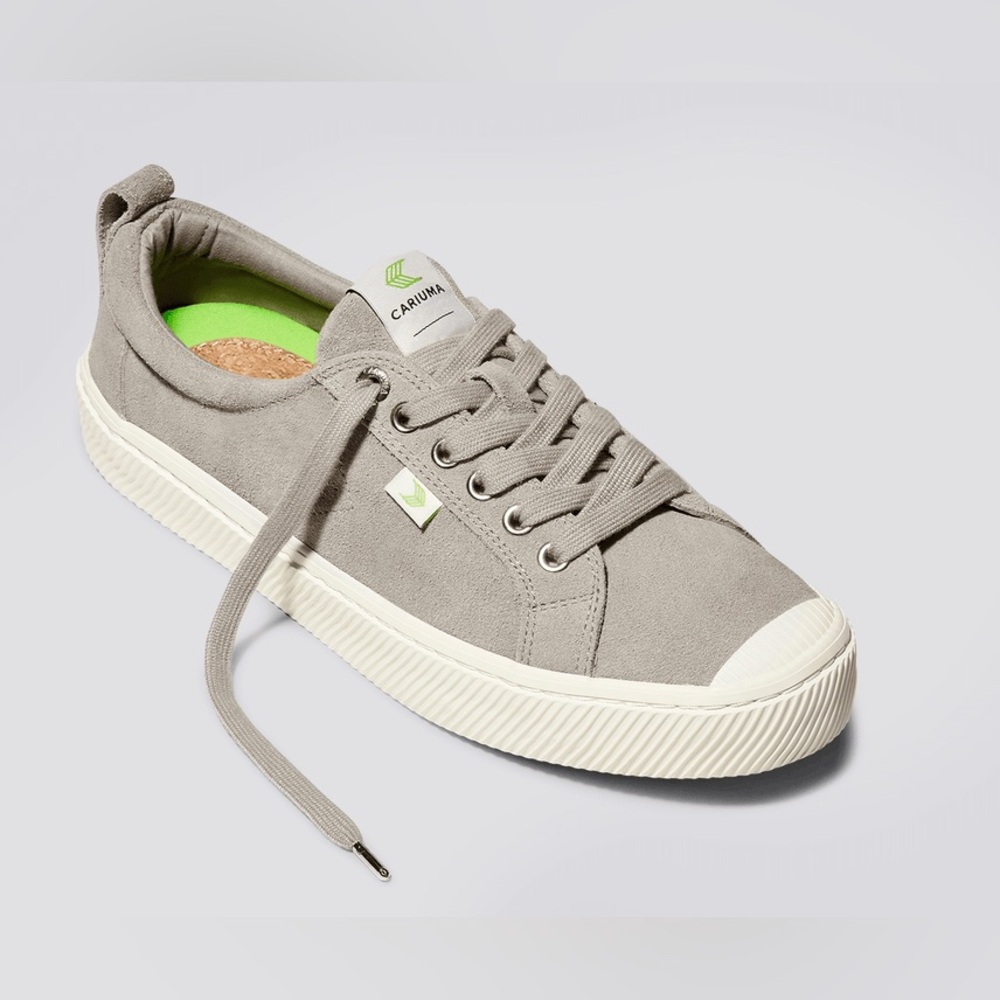 Cariuma Low Cloud Grey Suede Sneakers - Size 6.5